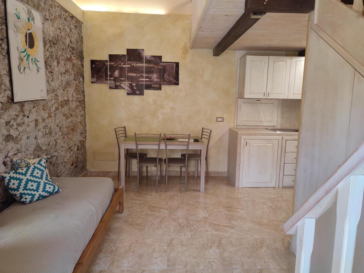 Il Giardino Dei Semplici B&B Caulonia Екстериор снимка